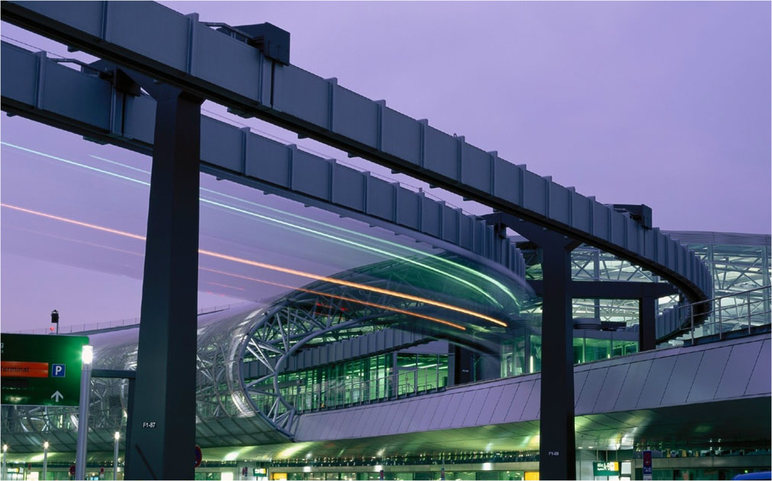 Referenzprojekt: Bau der Schwebebahn Duesseldorf